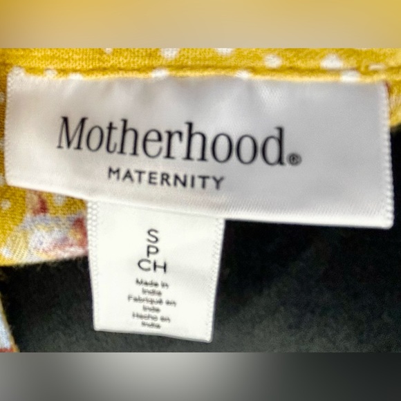 Motherhood Maternity Women’s Yellow Floral Top w/ties on Sleeves - Picture 7 of 7